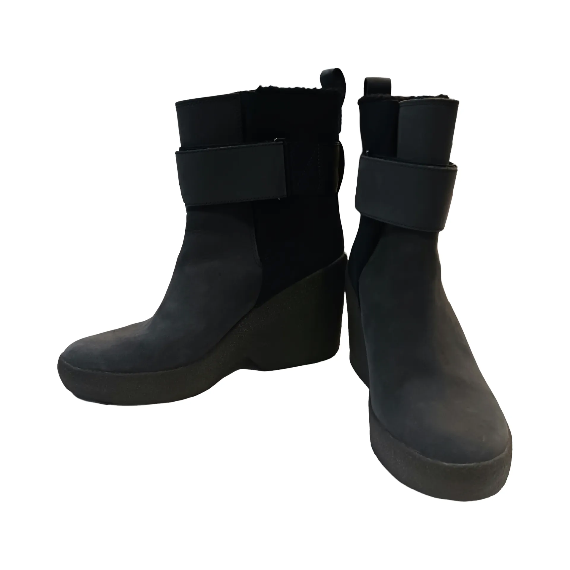 Clarks Womens Wedge Boots, Size US 7.5