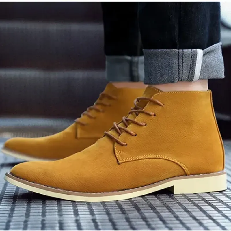 Classic suede chukka boots for men, comfortable casual shoes