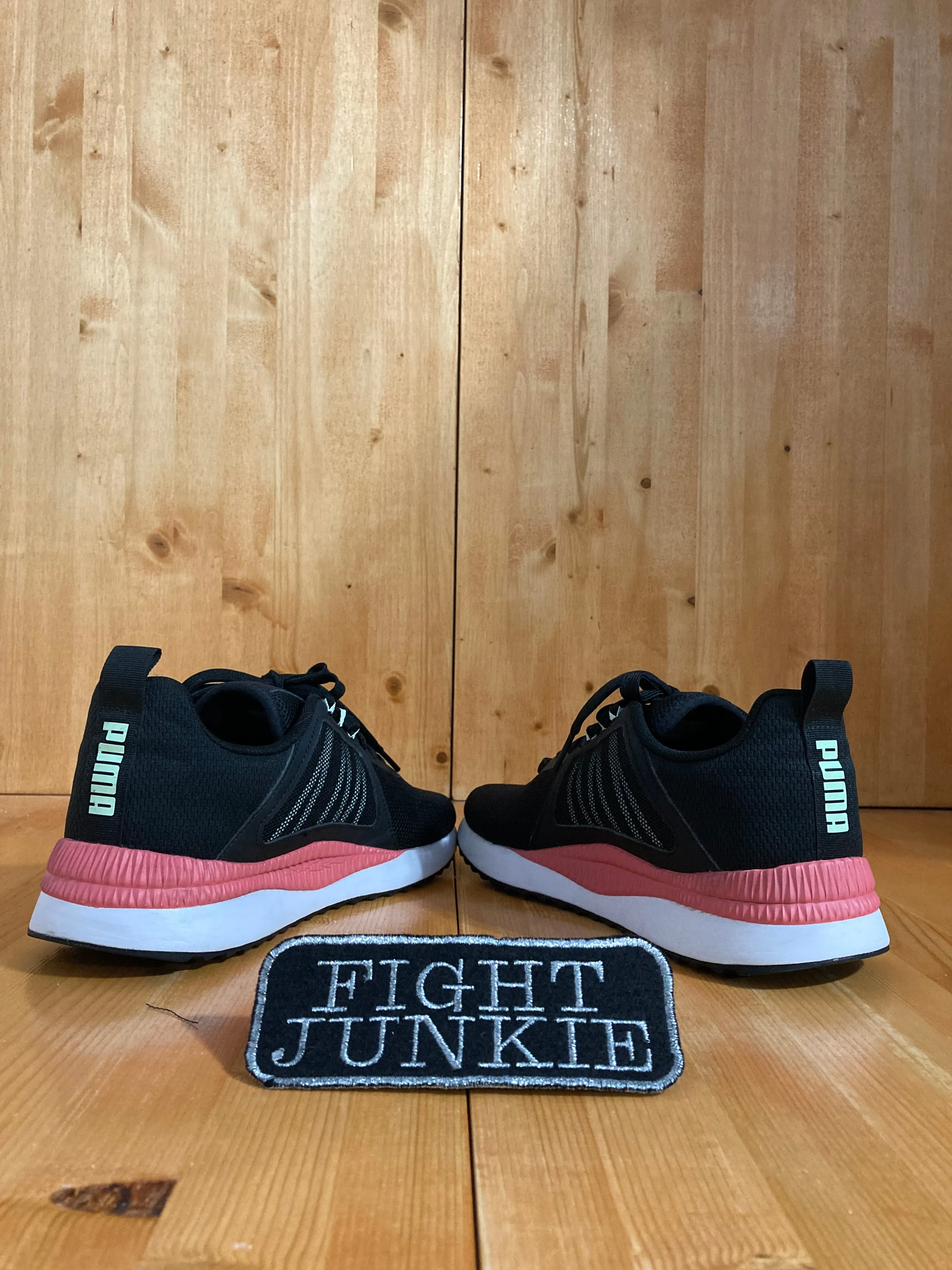 PUMA PACERS NET CAGE Women 10 Running Training Shoes Sneakers Black 368892-02